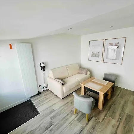 別荘 Maisonnette, Entree Independante ラ・ロシェル