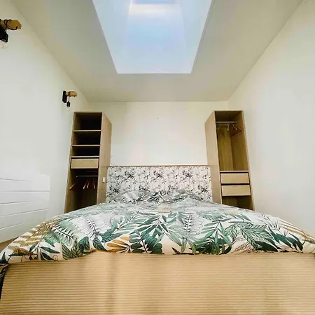 Maisonnette, Entree Independante 別荘